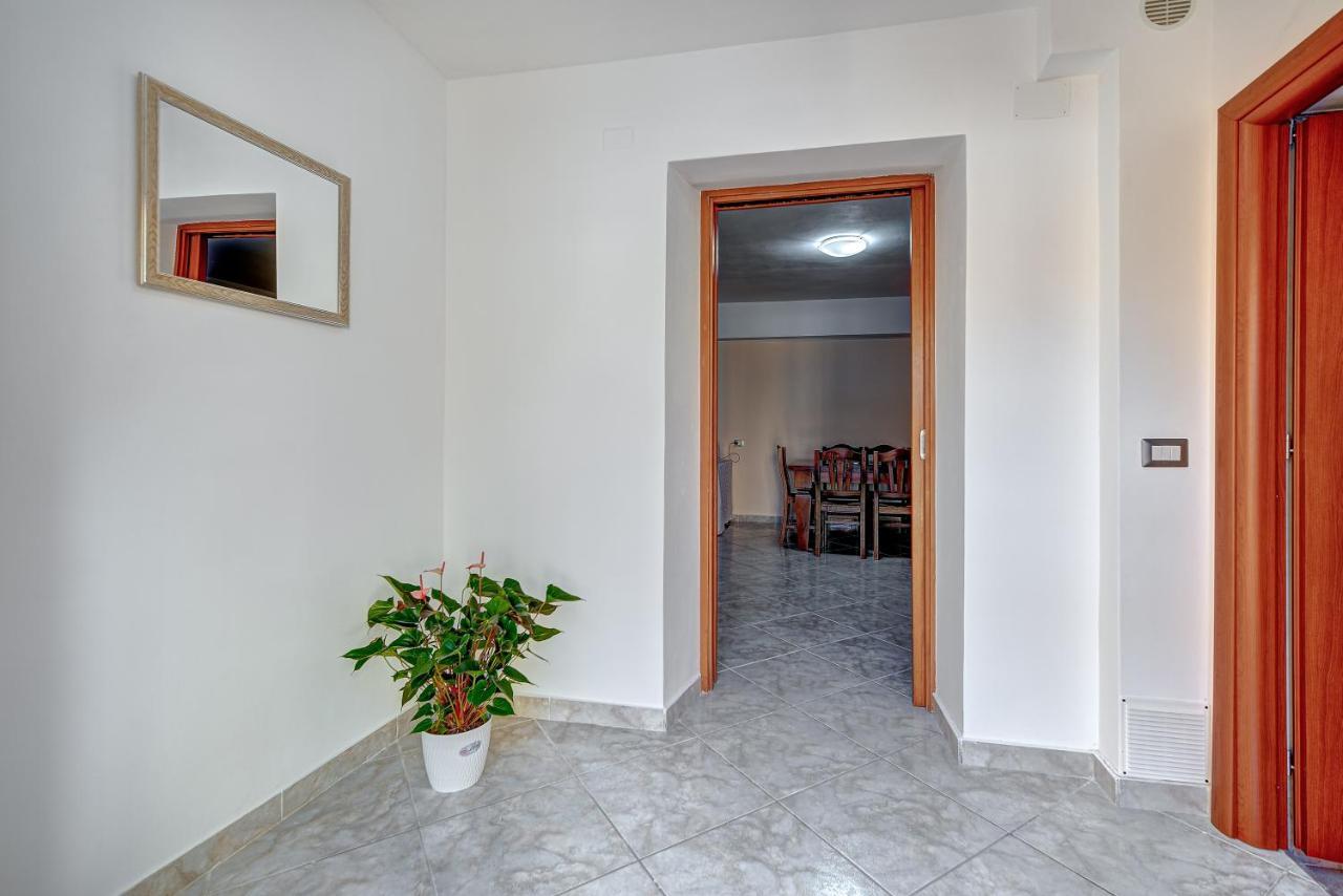 Appartamento Mileva House Civitavecchia Εξωτερικό φωτογραφία