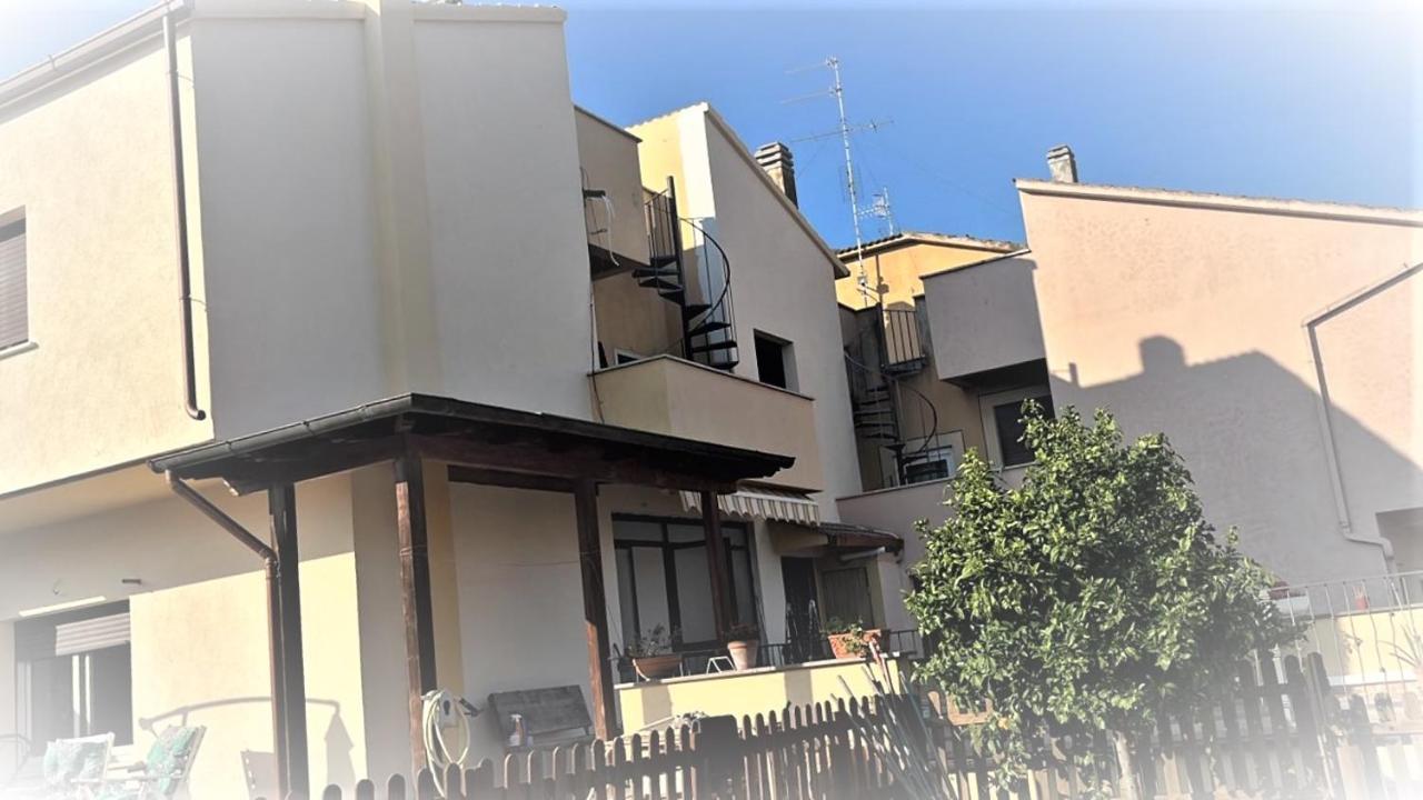 Appartamento Mileva House Civitavecchia Εξωτερικό φωτογραφία